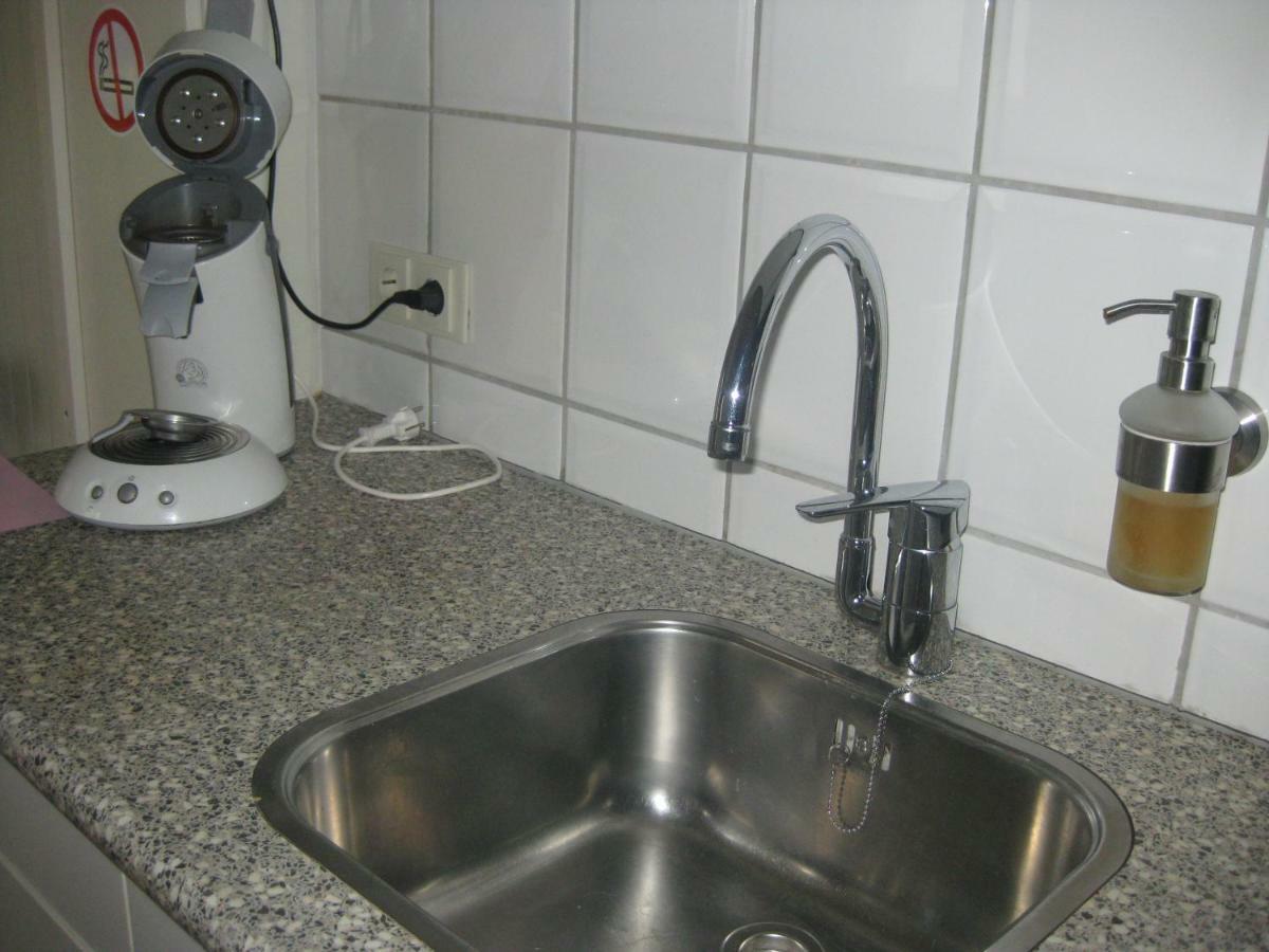 Dekker Apartment Нейфердал Екстериор снимка